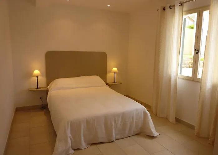 Résidence Les Bosquets Appart hôtel Brando